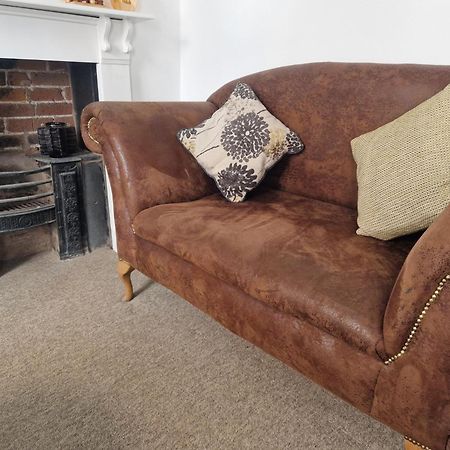 Ludlow Town Centre Apartments Esterno foto