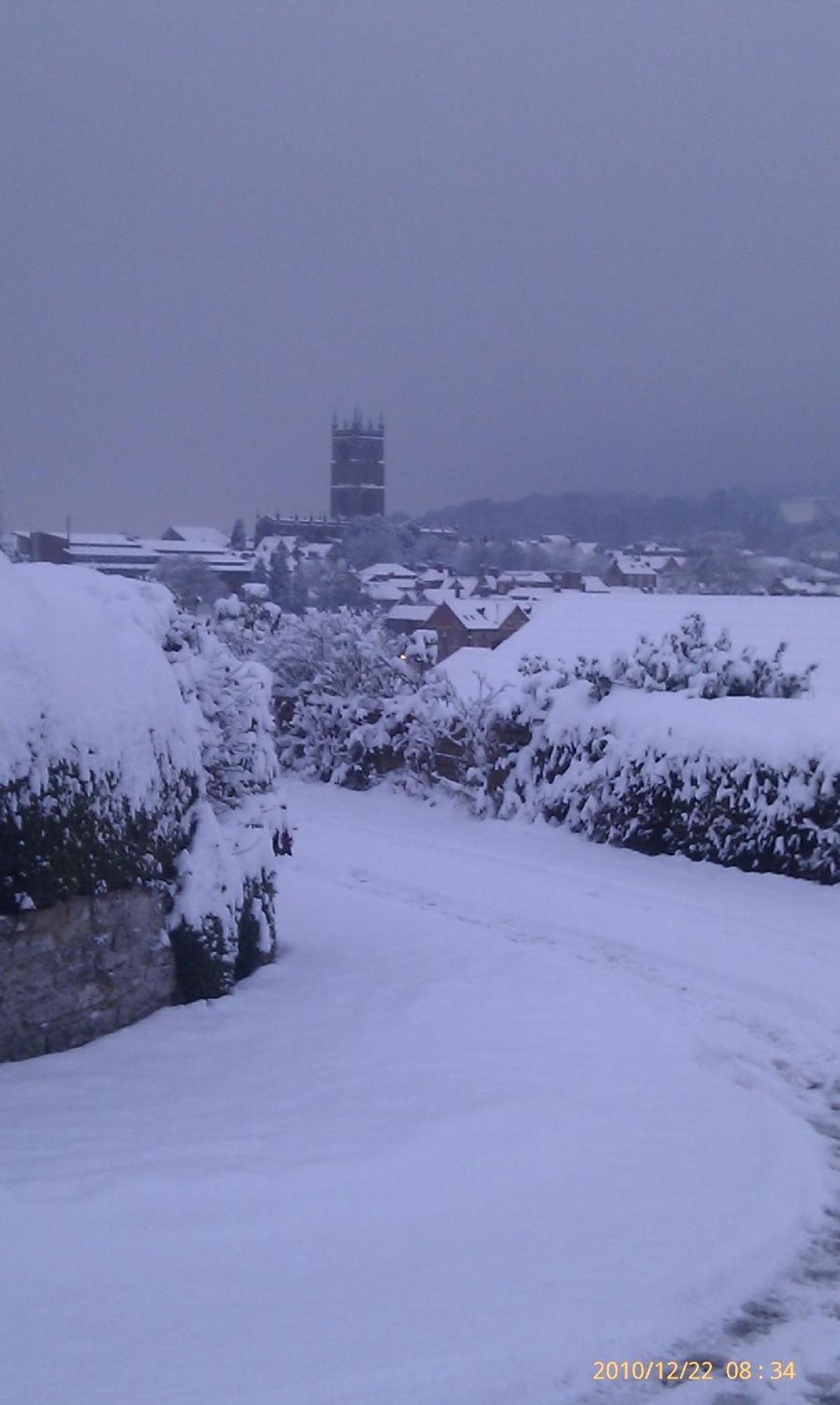 Ludlow Town Centre Apartments Esterno foto